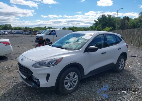 2021 Ford Escape S from USA, damaged, VIN 1FMCU9F68MUB14274